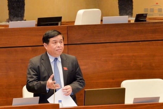 Không thể làm luật kiểu 'đẽo cày giữa đường'