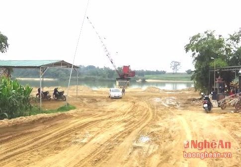 Cái chết 'đáng ngờ' của người phụ nữ làm thuê ở bến đò Cung