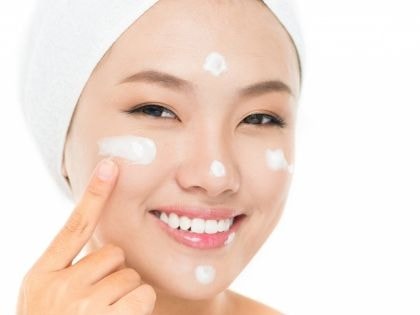 8 bước dưỡng da buổi tối của các người đẹp nổi tiếng