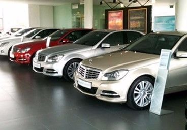 Việt Nam tiêu thụ ô tô lập kỷ lục trong vòng 20 năm qua