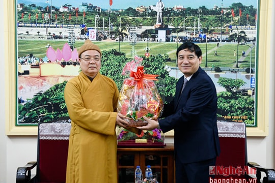 Ban Trị sự Giáo hội Phật giáo Việt Nam tỉnh Nghệ An chúc Tết Tỉnh ủy Nghệ An