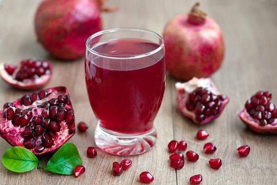 Khám phá 13 tác dụng bất ngờ của nước ép lựu