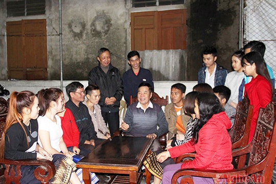 Giao lưu hữu nghị Homestay - nồng ấm tình cảm gia đình Việt