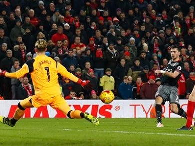 Liverpool dừng chân ở bán kết Cúp Liên đoàn Anh