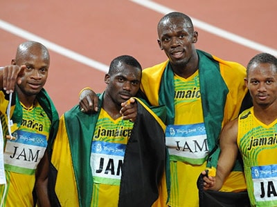 Usain Bolt mất kỷ lục siêu hattrick vì đồng đội dính doping