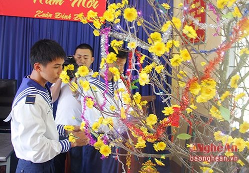 Đón Tết nơi đảo xa