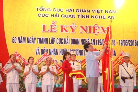 Hải Quan Nghệ An: Nỗ lực hoàn thành tốt nhiệm vụ thu ngân sách nhà nước