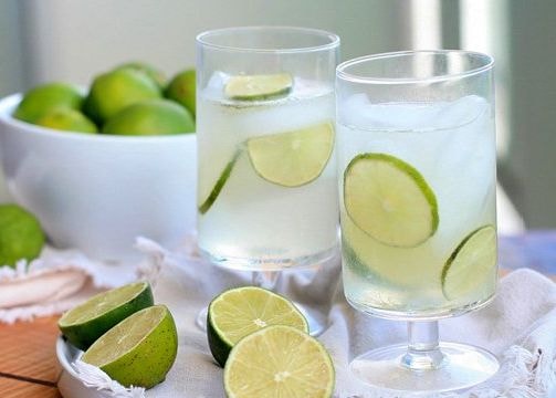 Quý ông nên tránh xa nước chanh, thuốc giải rượu khi say