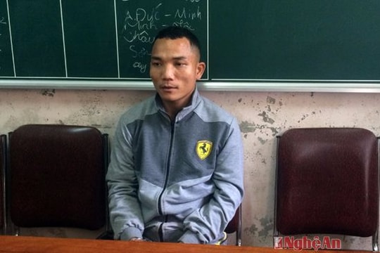 Say rượu, cướp bông tai rồi hiếp dâm phụ nữ