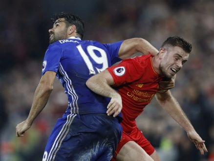 Chelsea không thể bứt phá trước Liverpool