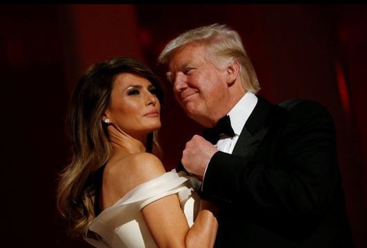 'Mật mã' khi Tổng thống Mỹ muốn gần gũi vợ