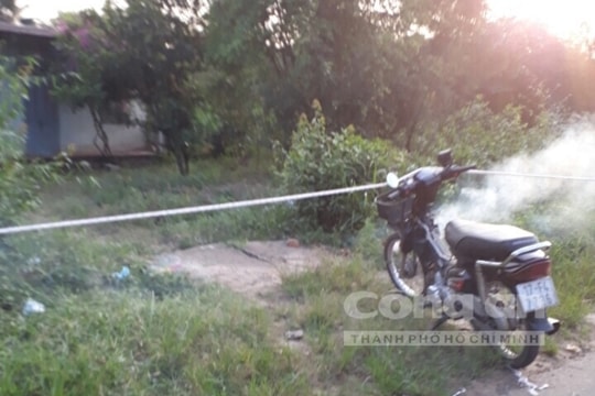 Phát hiện xác nữ giới 'khỏa thân' trong bao tải