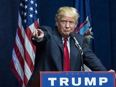 Trump 'nổi đóa' vì kết quả thăm dò dư luận