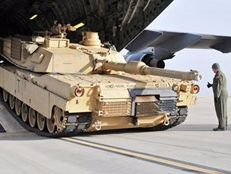 Thiết bị hạng nặng của quân đội Mỹ tới Estonia