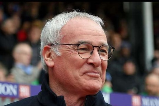 Vì sao Claudio Ranieri vẫn tại vị?