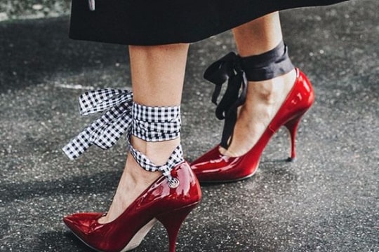 Các cô gái nên mặc gì trong ngày lễ Tình nhân?