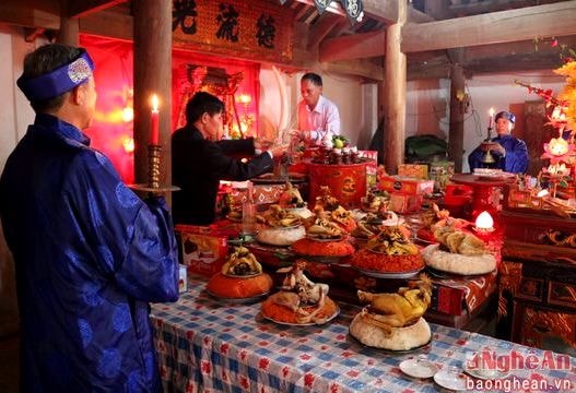 Rộn ràng đi nhà thờ họ rằm tháng Giêng