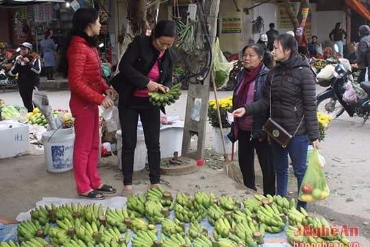 Trái cây đắt hàng dịp rằm tháng Giêng