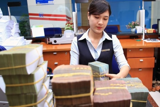 Kiểm soát chặt tín dụng vào bất động sản