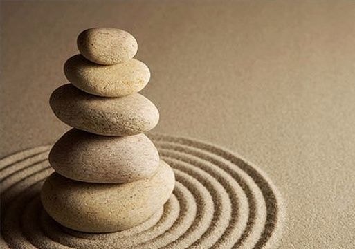 Tộc người ngủ ngồi dùng đá cuội để đếm tuổi