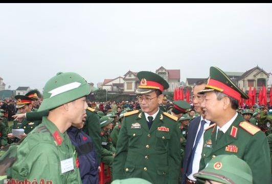 Hơn 10 ngàn thanh niên hăng hái lên đường nhập ngũ