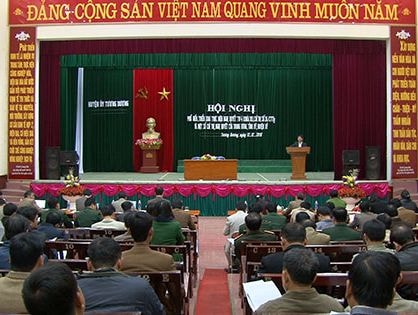 Con Cuông tổ chức lấy ý kiến góp ý cho tập thể, cá nhân BTV Huyện ủy