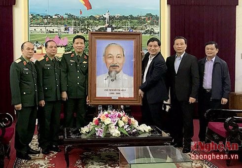 Phát triển mối quan hệ đặc biệt giữa Nghệ An và Bộ Tư lệnh Bảo vệ Lăng Chủ tịch Hồ Chí Minh