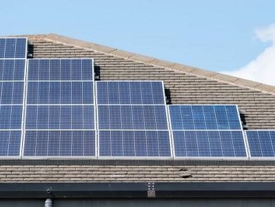 Vật liệu chuyển ánh sáng, nhiệt, động năng thành điện