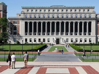 Đại học Mỹ gửi nhầm thông báo trúng tuyển cho gần 300 người