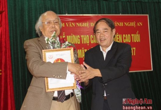 2 hội viên Hội Văn nghệ dân gian Nghệ An được tặng thưởng cấp Nhà nước