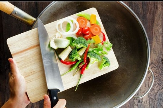 8 sai lầm khi chế biến rau, củ dễ gây ung thư