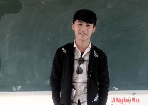 Sở Giáo dục và Đào tạo tặng giấy khen cho nam sinh dũng cảm cứu người trên cầu Rộ