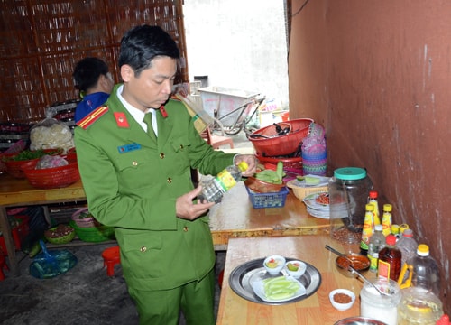 TP Vinh: Nhà hàng không đủ điều kiện vẫn được cấp chứng nhận ATTP