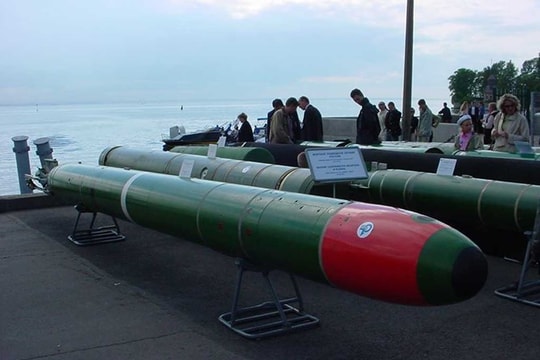 Uy lực đáng sợ của ngư lôi tàu ngầm Kilo Việt Nam