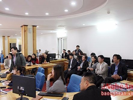 Báo Thanh Hóa thăm và học tập mô hình Tòa soạn Hội tụ tại Báo Nghệ An