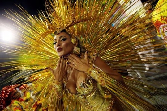 Hình ảnh ấn tượng tuần qua: Phút 'điên rồ' Oscar và vũ điệu samba bốc lửa