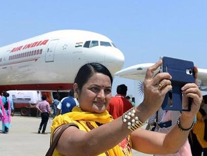 Ấn Độ lập kỷ lục với chuyến bay toàn nữ vòng quanh thế giới