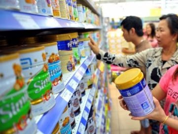 Các doanh nghiệp sữa phải kê khai giá với Bộ Công Thương