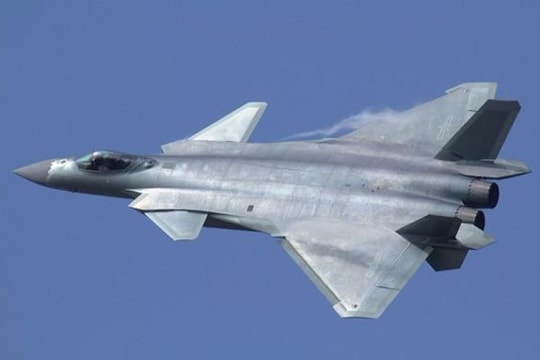 Phi cơ tàng hình đầu tiên của Trung Quốc bắt đầu hoạt động