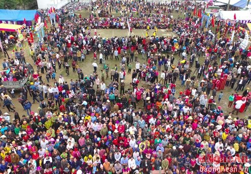 Nghệ An khai hội Đền Cuông