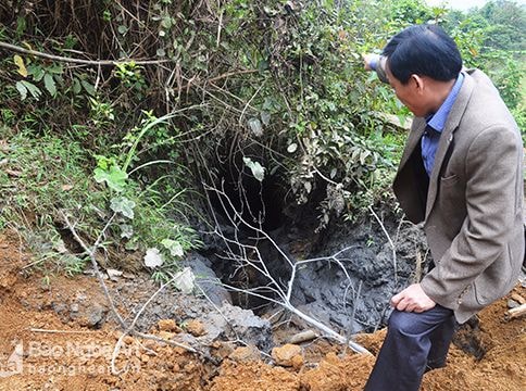 Sự cố vỡ đập chứa bùn thải: Doanh nghiệp làm bừa, làm ẩu