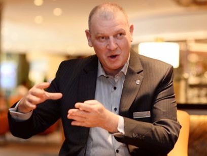 Tổng Giám đốc người Úc góp ý Nghị quyết Đảng