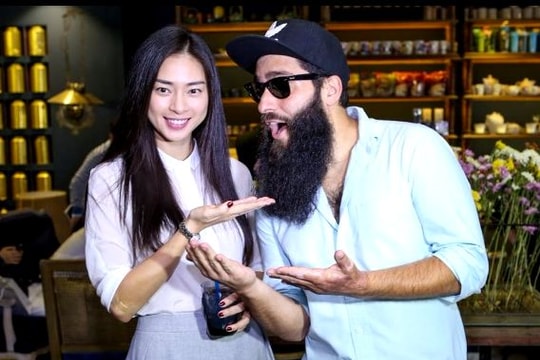 Ngô Thanh Vân lên tiếng về mối quan hệ với đạo diễn phim Kong