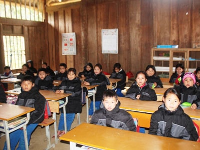 Nghệ An: Giáo viên tiểu học dùng thước đánh học sinh nhập viện