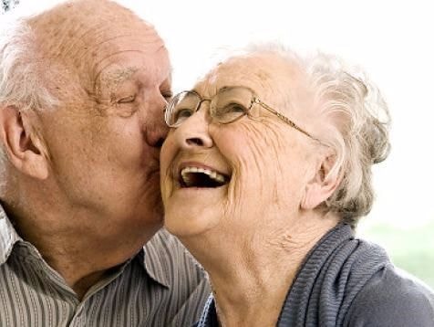 9 lý do bạn nên cười nhiều nếu muốn tăng tuổi thọ