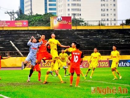 VCK U19 Quốc gia 2017: U19 SLNA 'ra ngõ gặp núi'