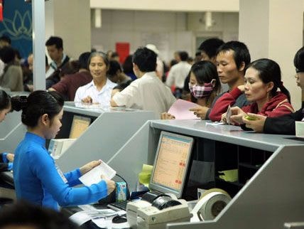 Vé máy bay đồng loạt tăng giá