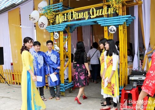 Nghệ An: Thí điểm hội chợ ẩm thực của học sinh THPT