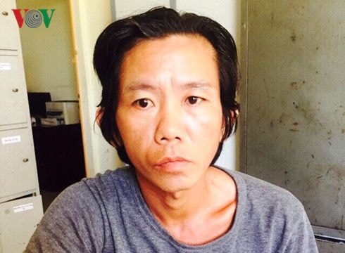 Đối tượng trốn truy nã bị bắt khi đang phê ma túy đá