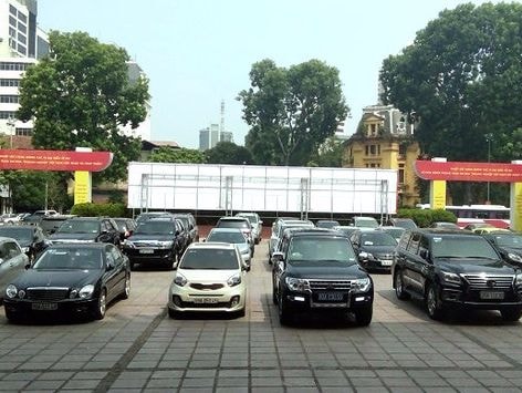 Nhiều lãnh đạo Văn phòng Chính phủ sắp phải tự túc phương tiện đi làm